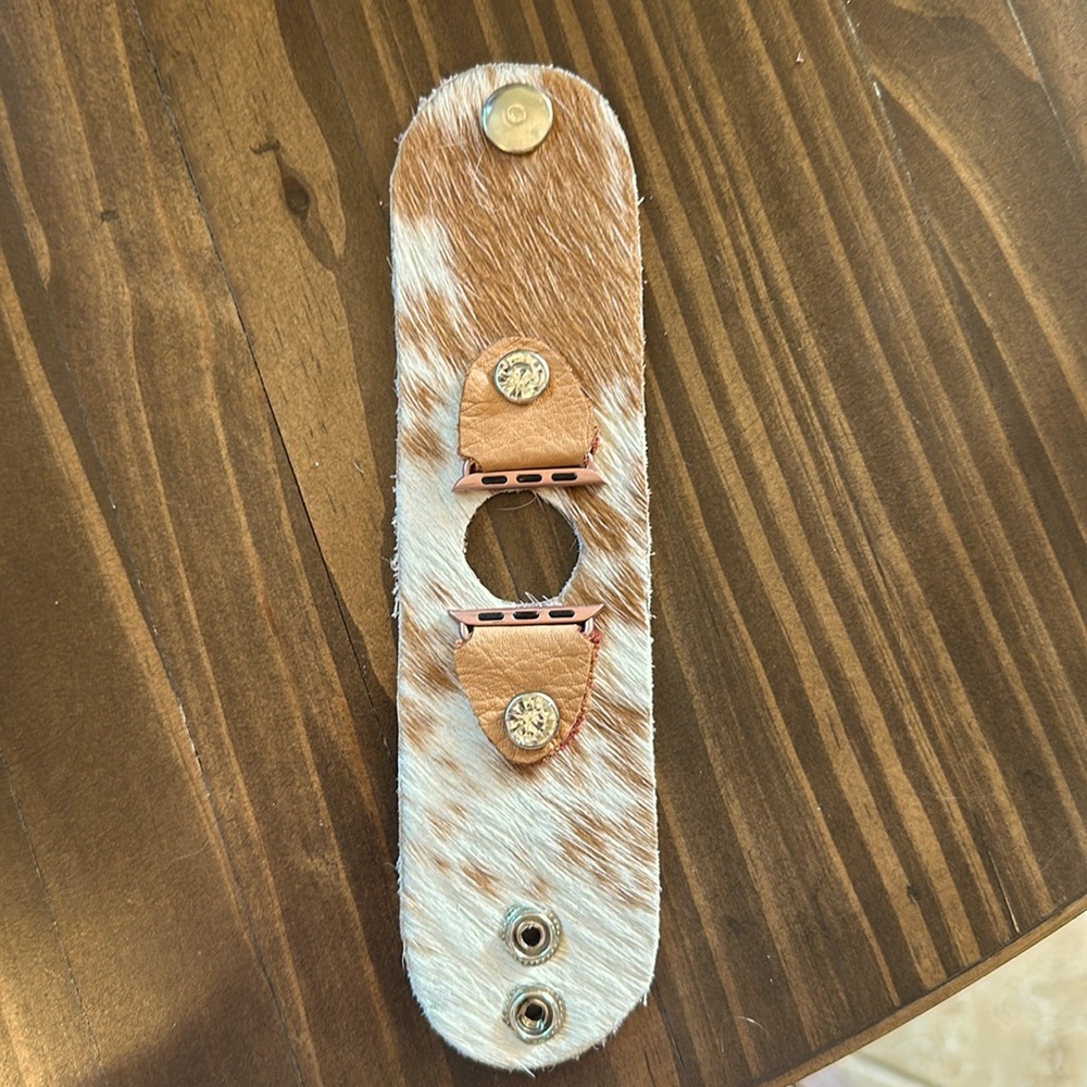 Cow Hide Leather I watch band (this fits my 44" I watch)